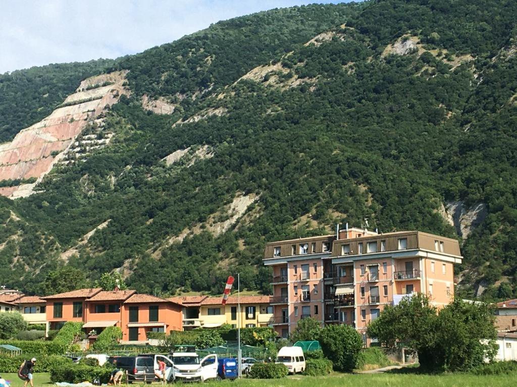 Big Family Bed & Breakfast Suello Екстериор снимка
